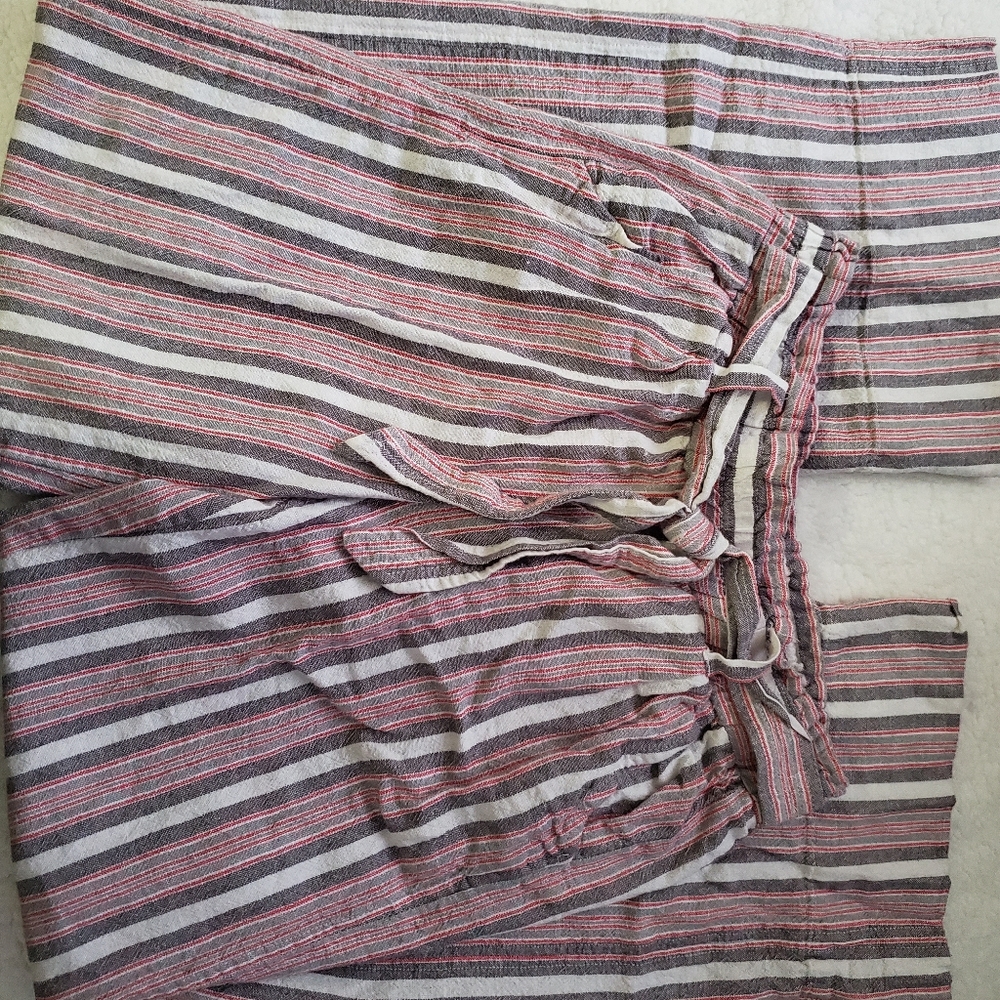 🏷 MAKE AN OFFER!! Wide leg pants